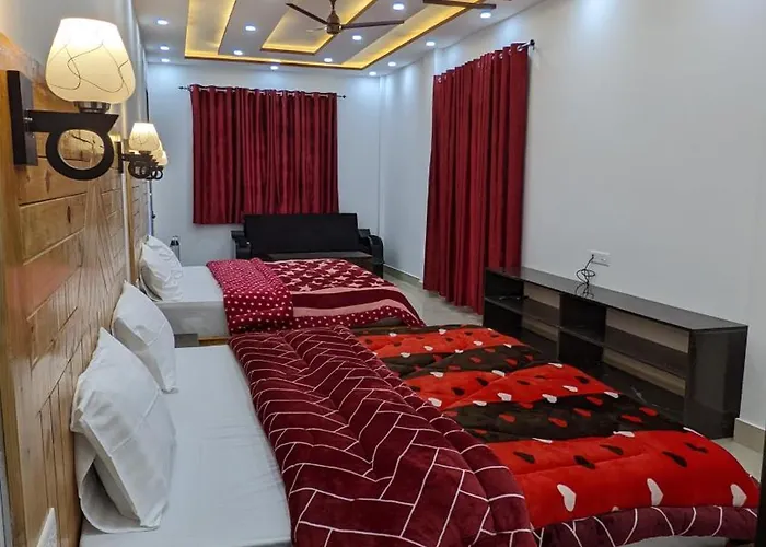 Hotel Himalayan Foxhole
