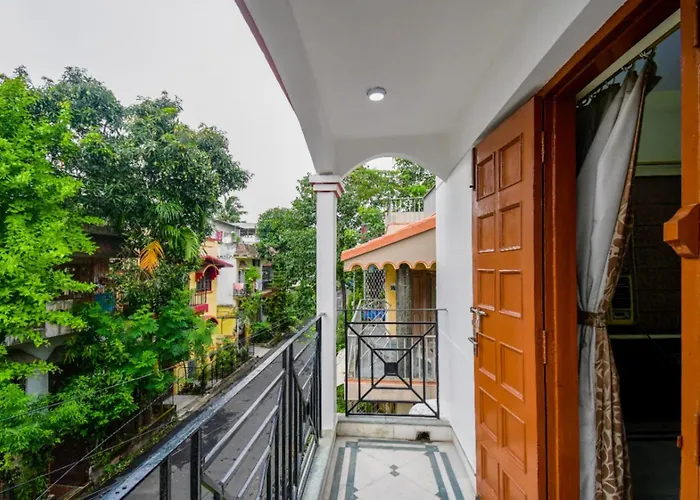 Goroomgo Ullash Residency Salt Lake City Kolkata - Luxurious Room Quality - Excellent Customer Service