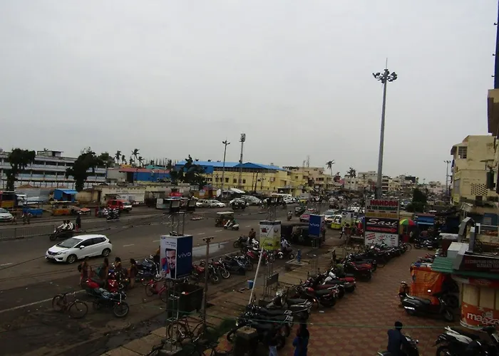 Goroomgo Neelachal Lodge Puri Near Jagannath Temple - Grand Road Puri