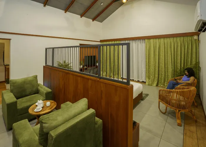 Crystal Kuruva Nature Resort & Spa
