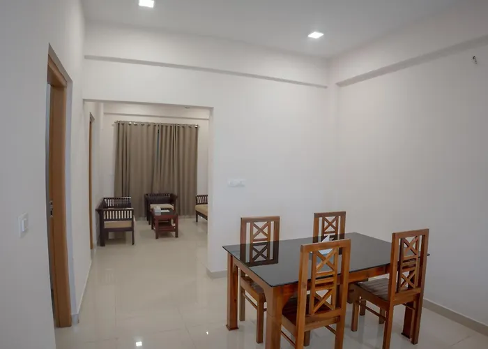 Daffodils Luxury Airport Suites