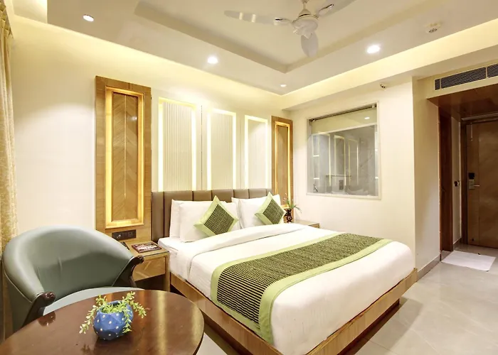 Hotel Krishna Plaza -Near Connaught Place And New Delhi Railway Station By M S Hospitality