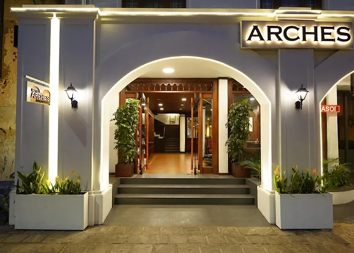 Hotel Arches