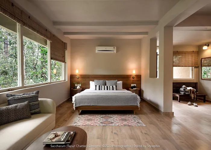 Saccharum Safari Lodge