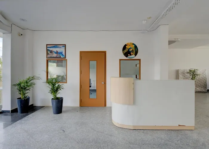 The Lodgers Studio Apartment Infront Of Artemis Hospital Gurugram