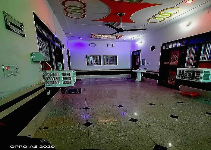 Hotel O Chaudhary