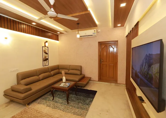 Liwa Tower Hotel & Business Center
