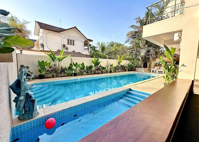 Fabhotel Prime Bt Wellness With Swimming Pool, Bar And Spa - Nr Morjim Beach
