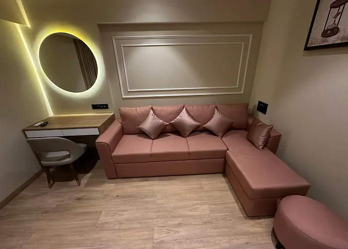 Rudraya Homes - Cozy Premium Serviced Apartments Khar - Next To Bandra