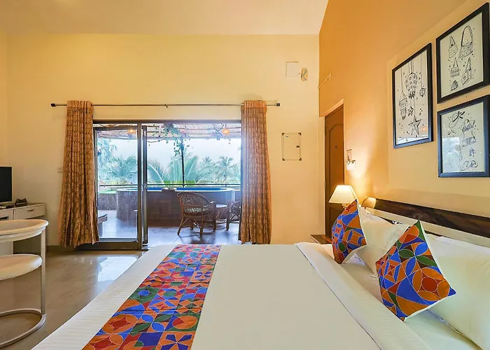 Fabhotel Sangria - Nr Dona Paula Beach