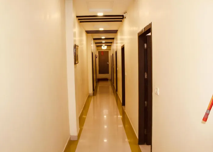 Sunshine Hotel
