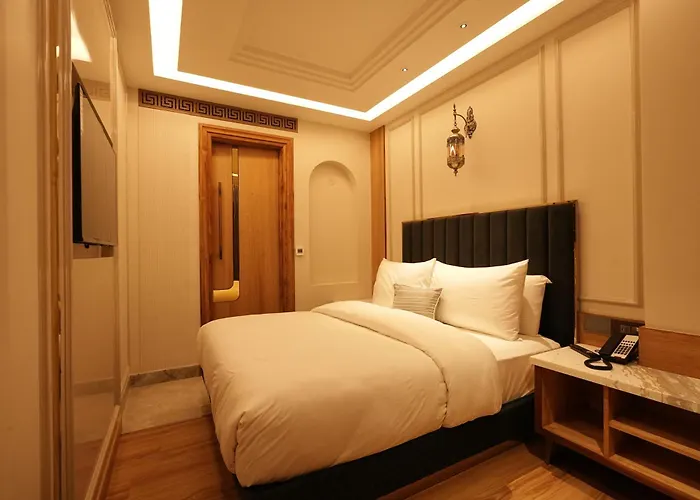 The Singh Empire,New Delhi - A Luxe Collection Hotel
