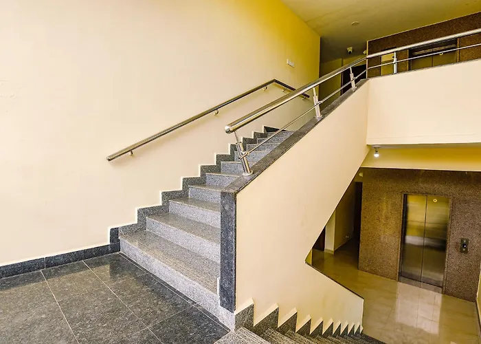 Swarnam Hotel