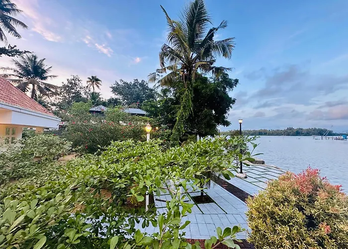 Casa De Canoli - A Private Backwater Villa