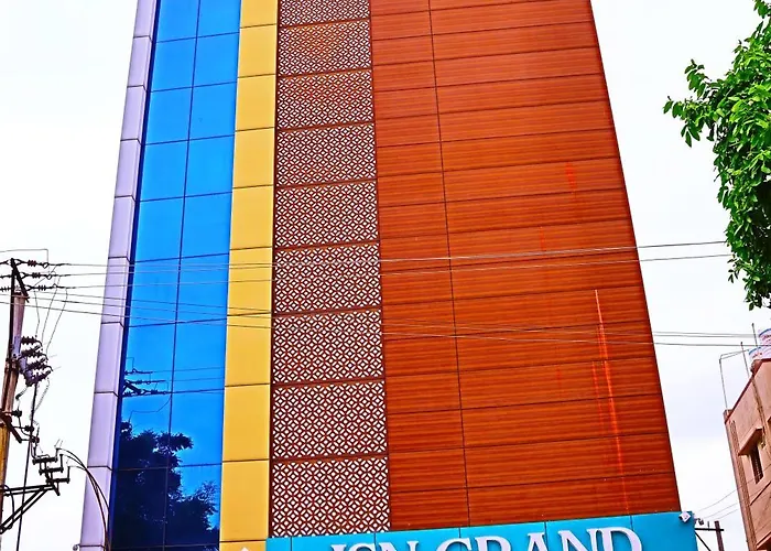 Jsn Grand
