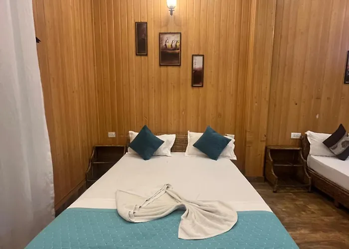 Hotel Nirmal Ganga