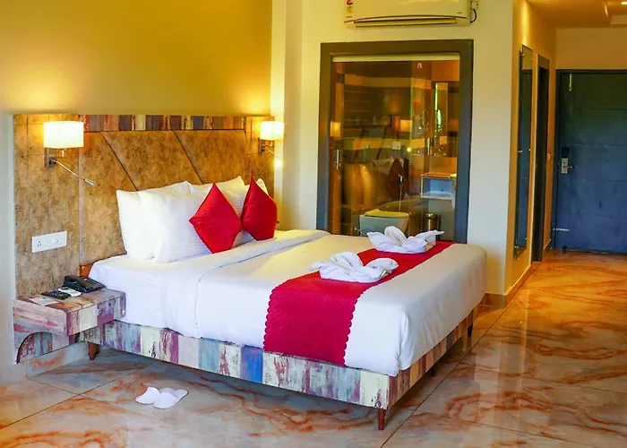Aachman River And Valley View Resort Dharamshala - A Riverside Resort With Balcony View