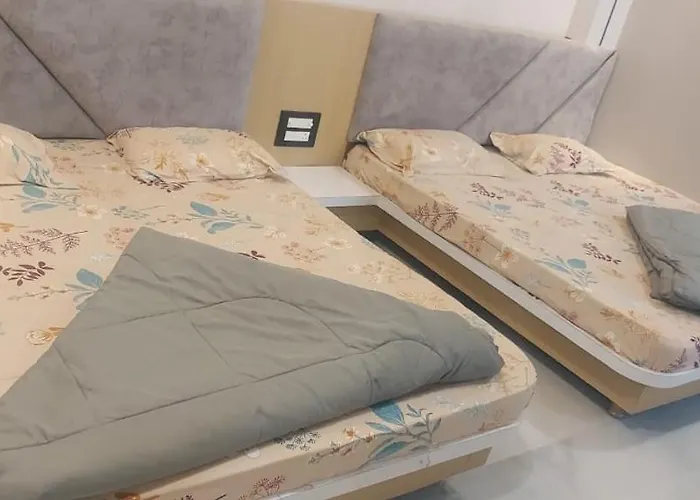 Hotel Bholenath, Omkareshwar Near Gajanand Ashram