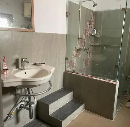 Welcoming 3-Bedroom Villa In Bengaluru