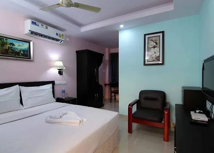Town Gate Inn Changanassery