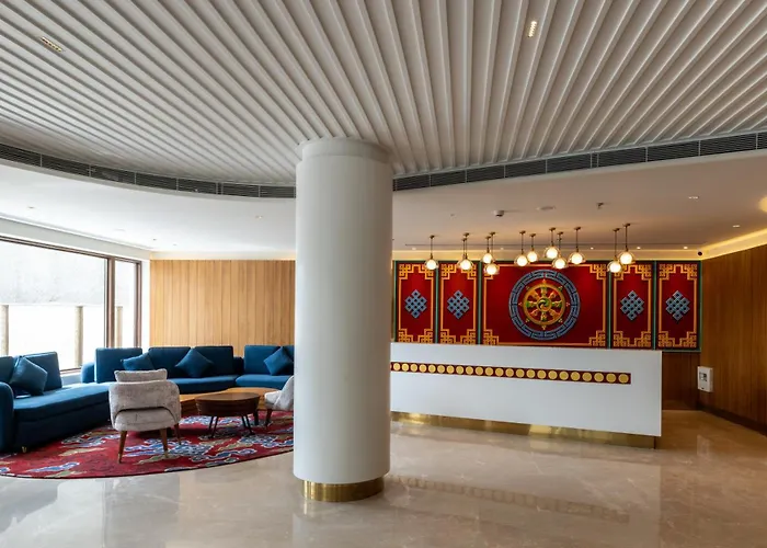 Charmwood Hotel
