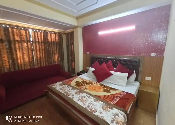Hotel King Palace ടhimla