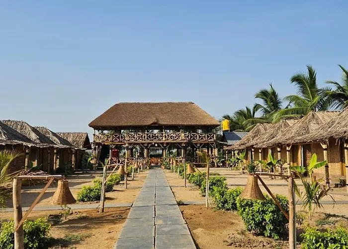 The King On The Rocks Resort Hampi
