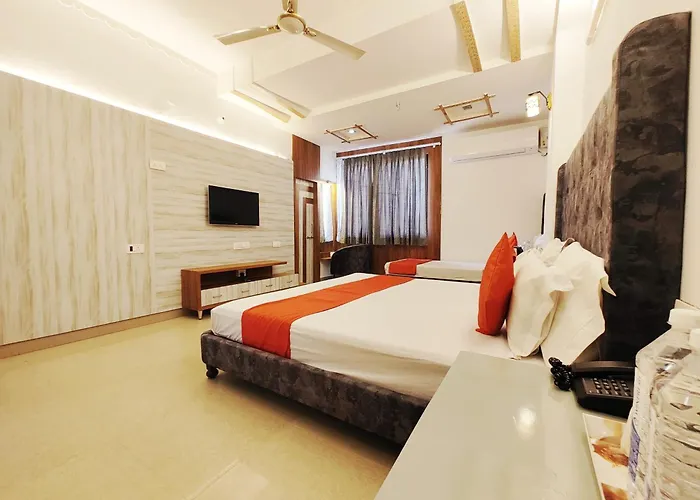 Hotel Omni Plaza