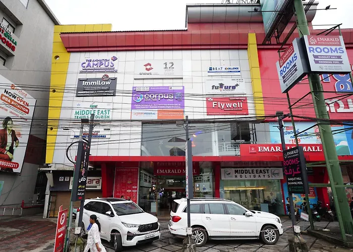 Emarald Hotel Calicut