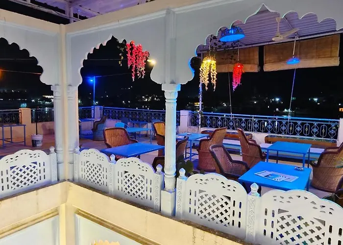 Hotel Bharatpur Palace