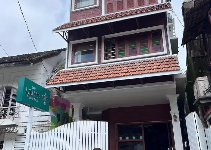 The Lilly'S Stories Hotel Fort Kochi