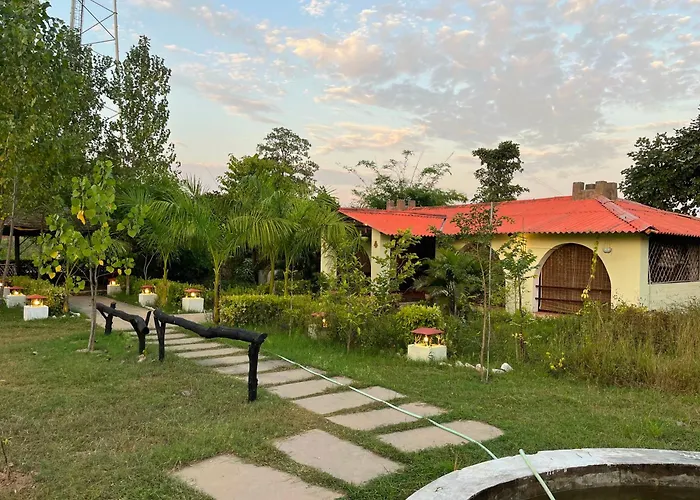 Grand Narmada Jungle Homestay Resort-Bandhavgarh