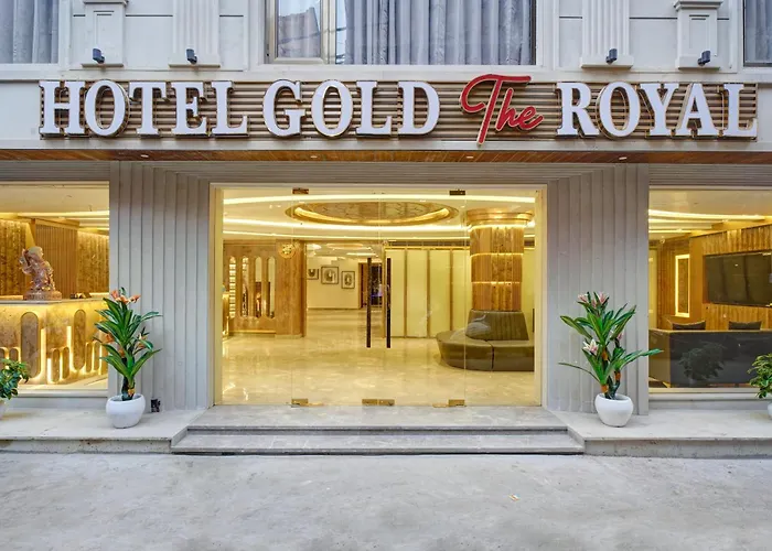 Hotel Gold The Royal A Luxurious Stay- Near New Delhi Railway Station & Connaught Place