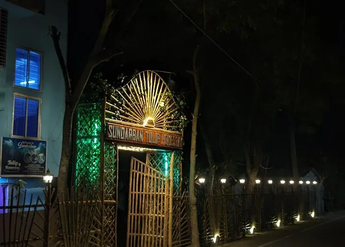 Sundarban Tulip Homestay, Pakhiralay, Wb