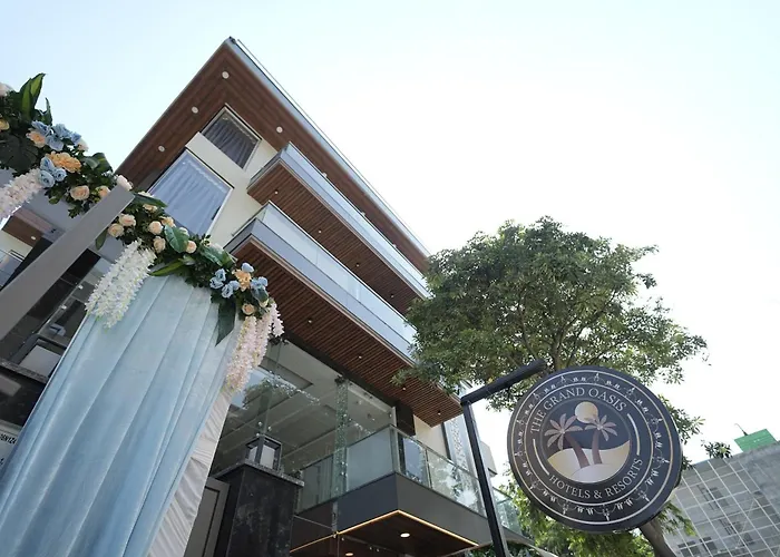 The Grand Oasis Hotel & Resort I Near India Expo Mart