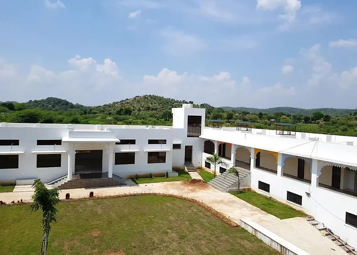 Vijayam Resort