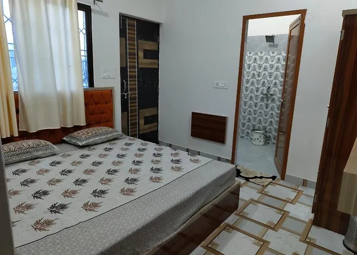 Omisha Guest House