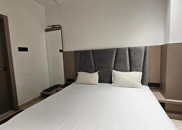 Hotel Grand City