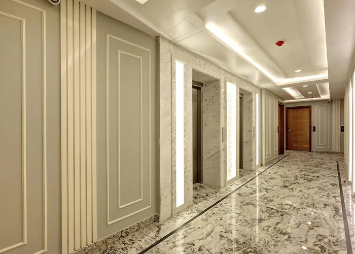 Hotel Namaste Hindustan Just A Minute Away From New Delhi Railway Station And Connaught Place
