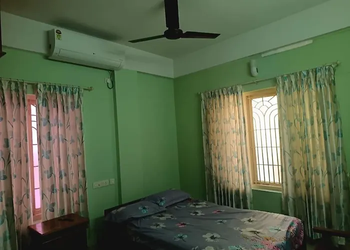 Stylishly Furnished Apartment