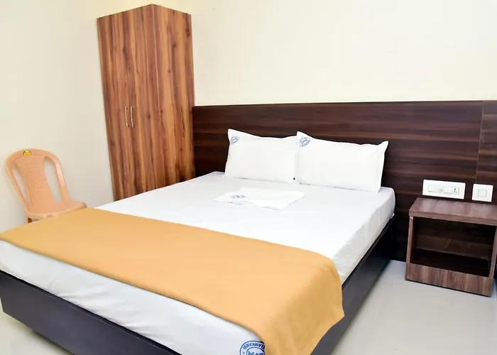 Hotel Devis Velankanni