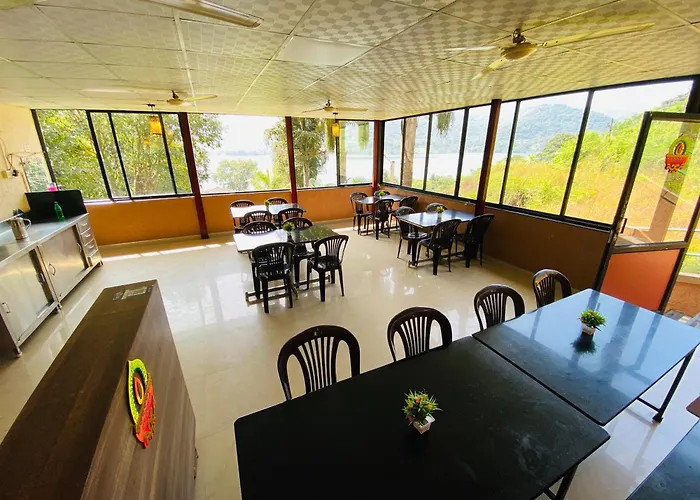 Llakeview Resort Lavasa