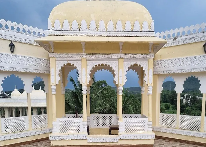 Labh Garh Palace Resort & Spa