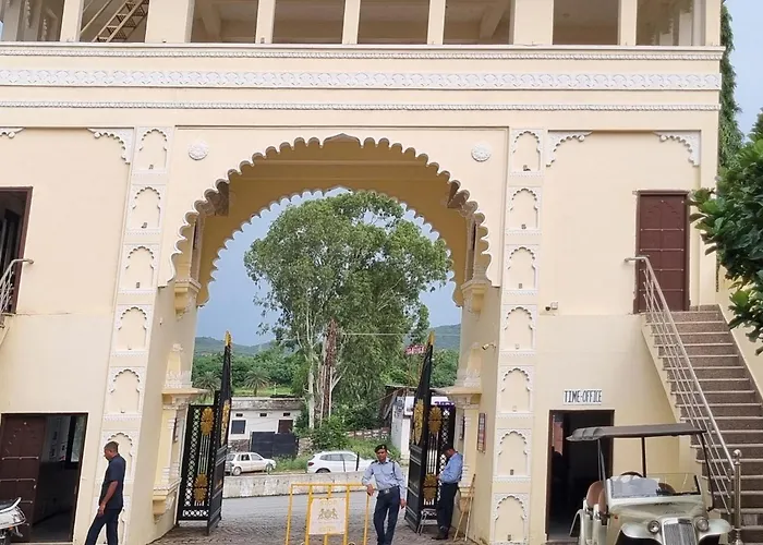 Labh Garh Palace Resort & Spa
