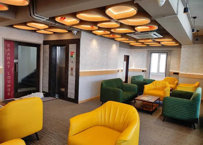 Hotel Sifat International