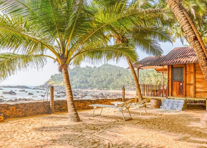 Sea Front Cottage Little Khola