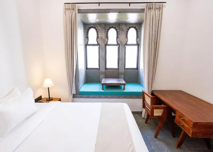 Madri Retreat - Heritage Boutique Hotel With Pool