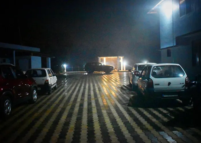 Serene Valley Koppa Hilltop Homestay