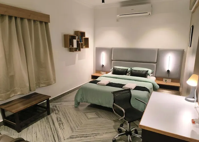 Siolim Suites