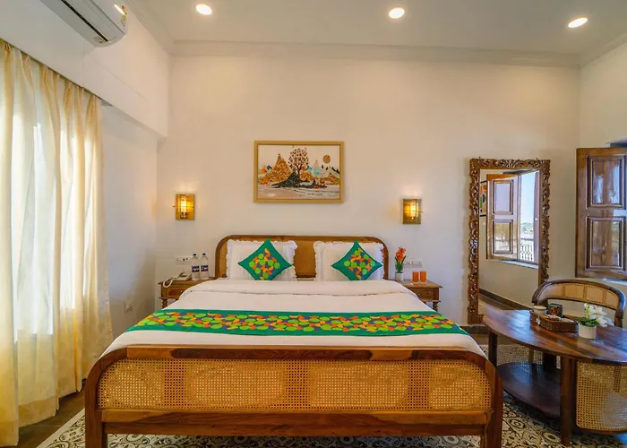 Hotel Hinduja Luxury Camp & Resort